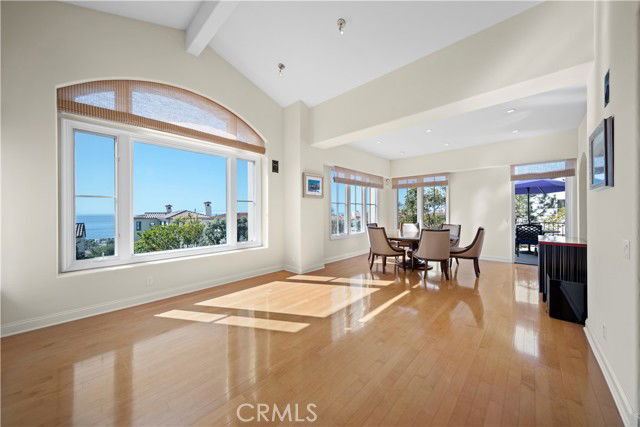 Photo - 142 Sidney Bay Dr