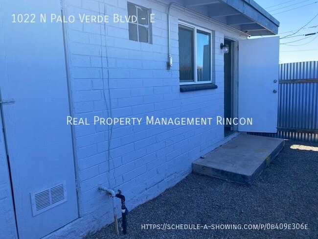 Photo - 1022 N Palo Verde Blvd Unidad E