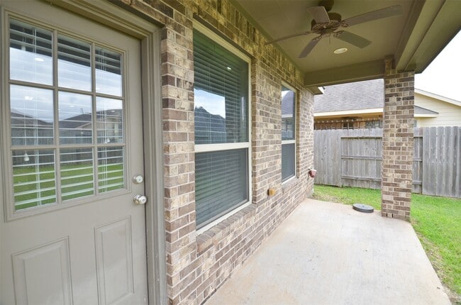 Building Photo - 18831 Providence Valley Trail Rental