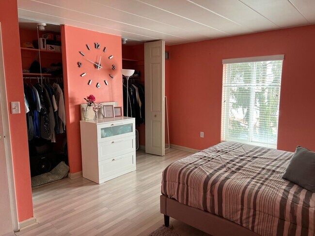 Building Photo - 5 Bayard Rd Unit 518 Rental