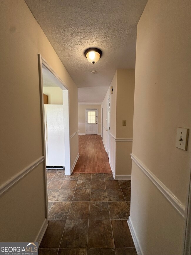 Photo - 609 Windcrest Dr