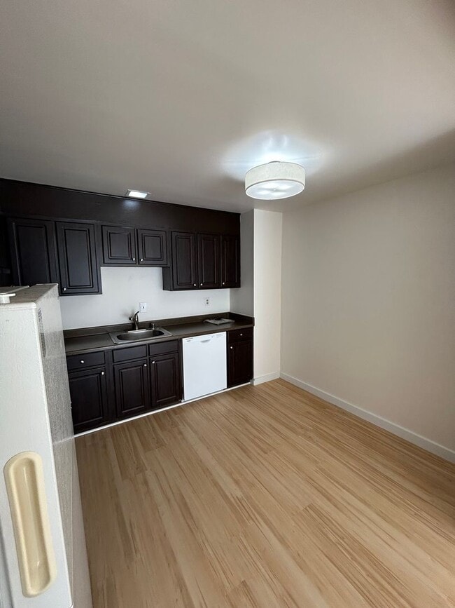 Photo - 1010 Anza St Unit 101