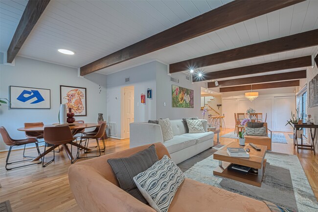 Photo - 5368 Brownway St Unidad C32