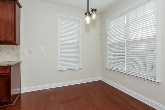 Photo - 10430 Carver Falls Rd