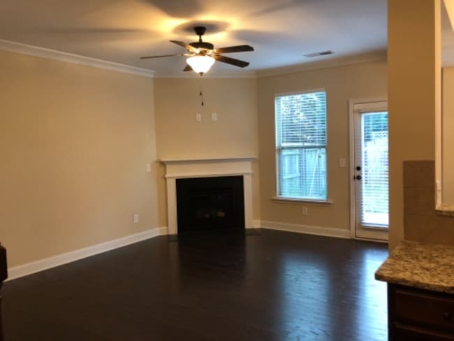 Photo - 955 Firethorne Pass