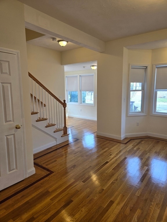 Photo - 569 Adams St