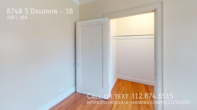 Photo - 8748 S Dauphin-3B Unidad 3B