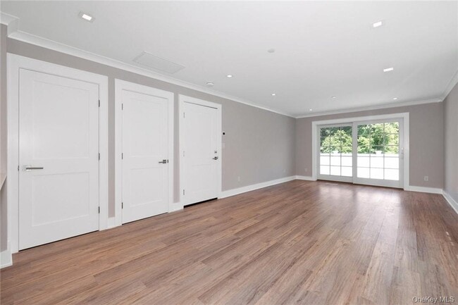 Photo - 470 Main St Unidad 10