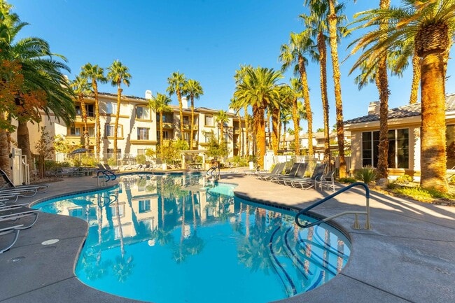 Building Photo - Stylish 1-Bedroom Condo with Private Garag...