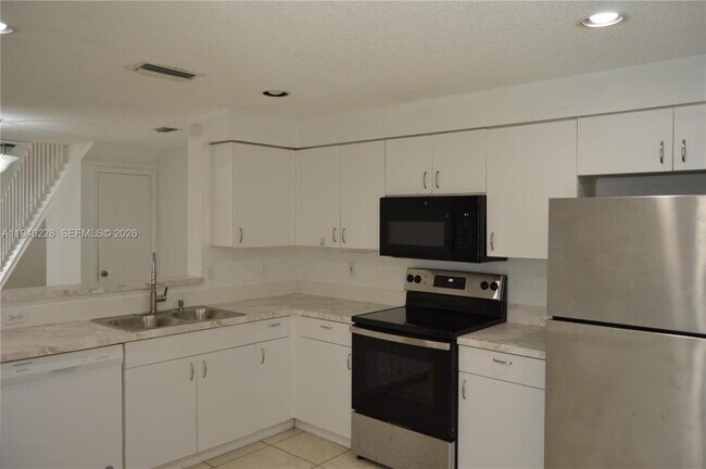 Photo - 1527 Veracruz Ln