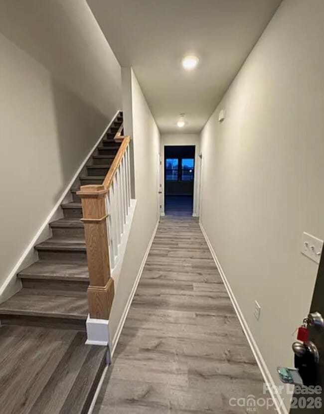 Photo - 1011 Maylen Trce