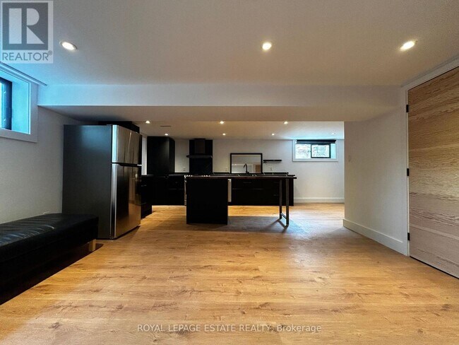 Photo - 65 Maywood Park