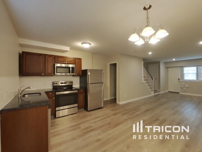 Photo - 1117 Swede St