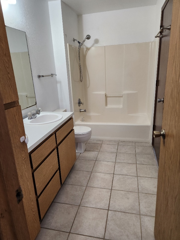 Photo - 239 176th St E