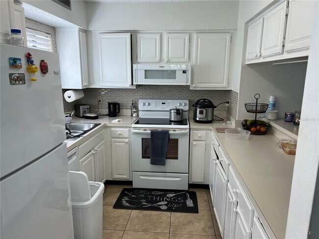 Photo - 5617 Ashton Lake Dr Unit 1