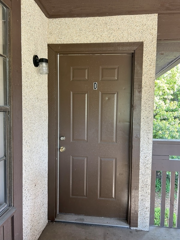 Building Photo - 459 Bentwood Ln