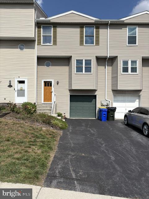 Photo - 125 Chartwood Dr