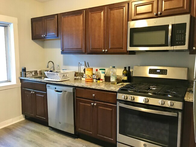 Photo - 79 Linden St
