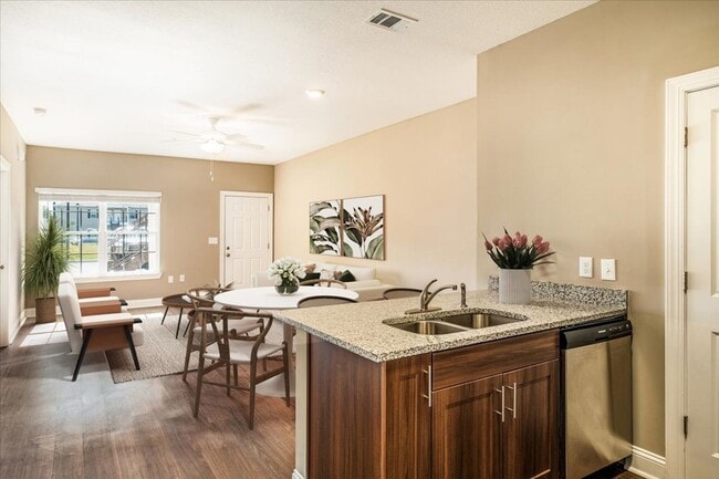 Photo - Cypress Apartments