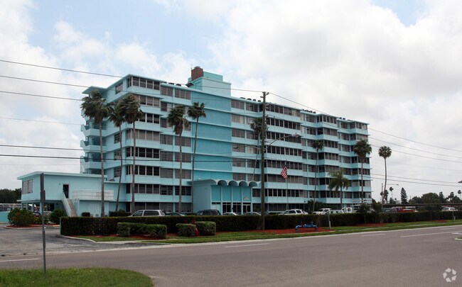 Photo - Island Way Towers