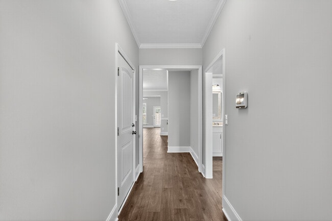 Photo - 7232 Paisley Cir