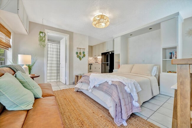 Photo - 483 E Shore Dr Unit SI ID1251990P