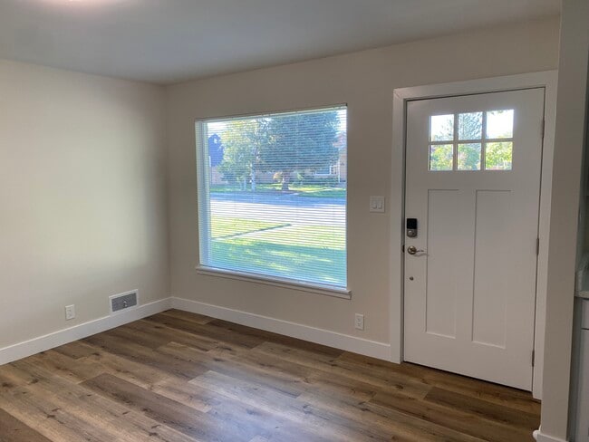 Photo - 764 W 220 N Unit 1