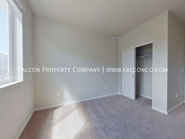 Photo - 3760 Presidio Point