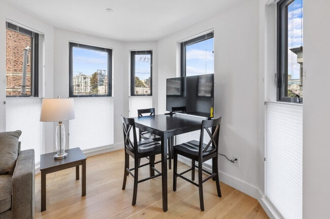 Photo - 1363 Minna St Unidad ID1026711P
