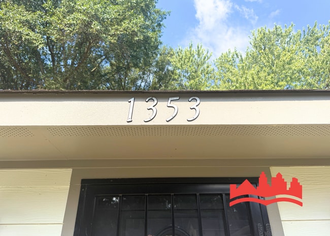 Photo - 1353 Wells Station Rd