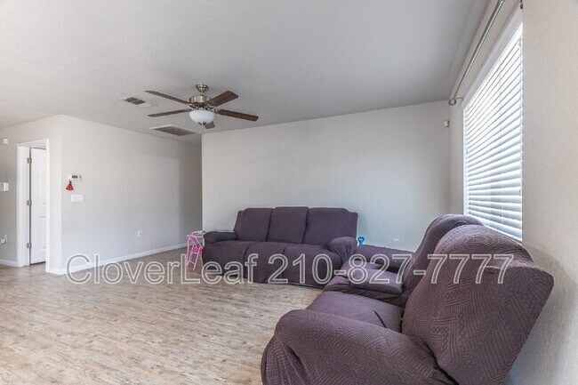 Photo - 10423 Legacy Cv