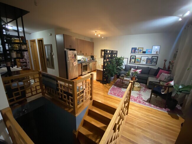 Photo - 59 Montgomery Ave Unit 3