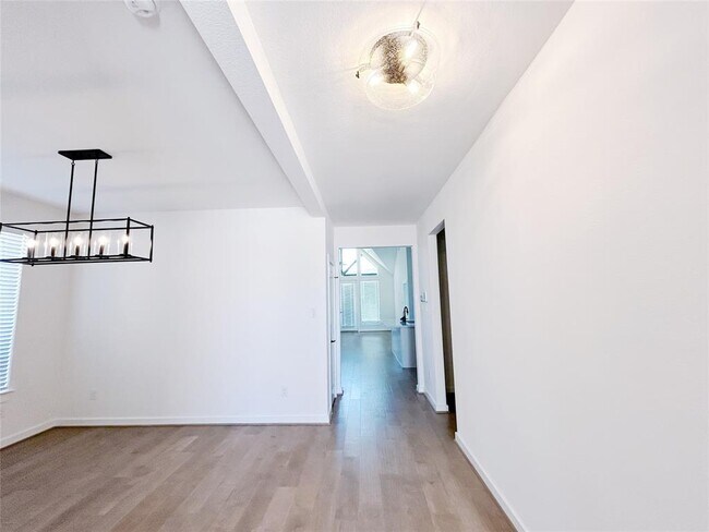 Photo - 6031 Churchill Spgs Ln