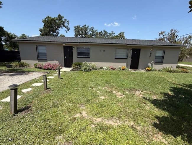 Building Photo - 1517 S Taylor Rd Rental