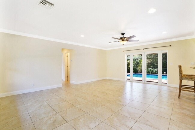 Photo - 1104 Little Harbor Dr