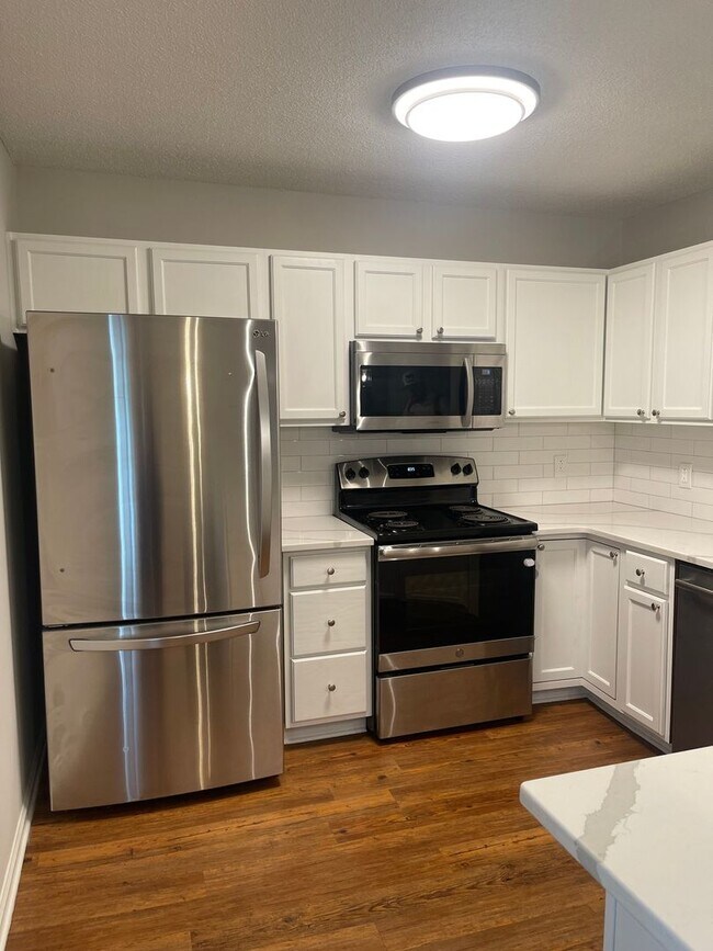 Photo - 5521 Fieldcross Ct