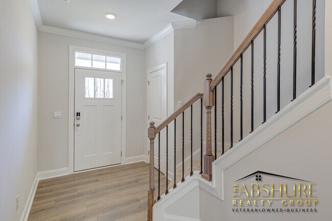 Photo - 507 Flat Ford Rd