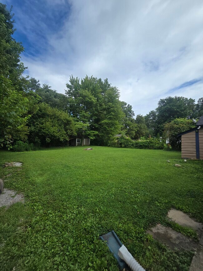 3466 Virginia Dr