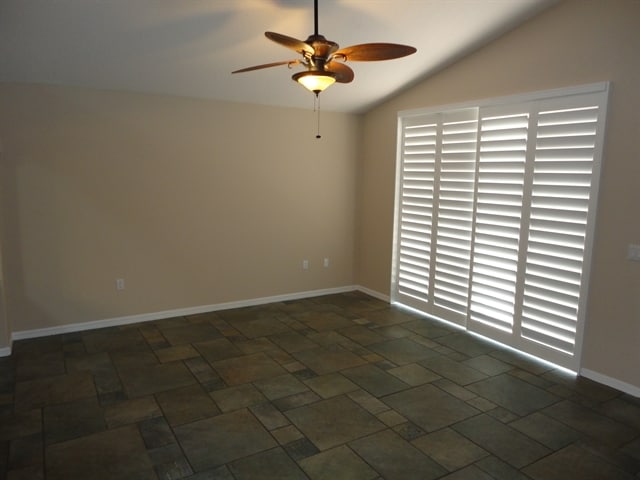 Photo - 18919 Bellflower Rd