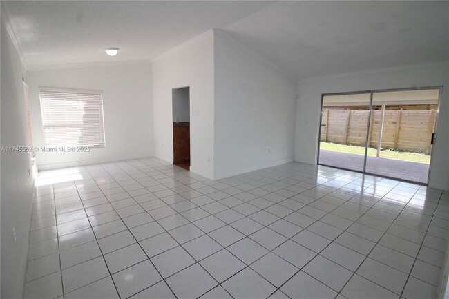 Photo - Northwest 57th Court, Hialeah, FL 33015 - ...