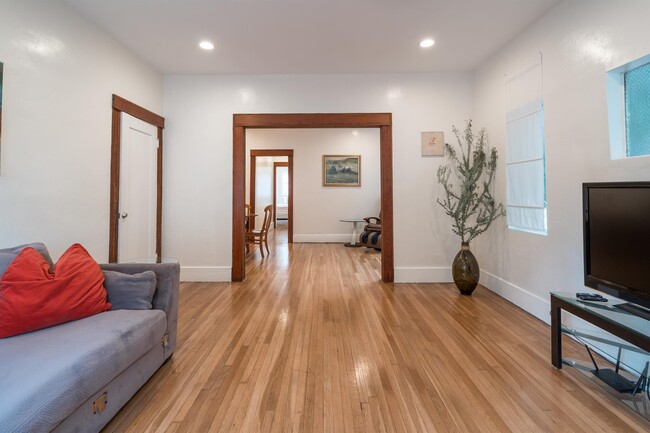 Photo - 2633 C St Townhome