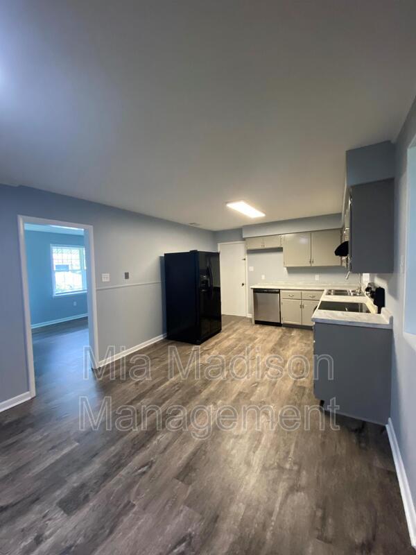 Photo - 7 Treadway St