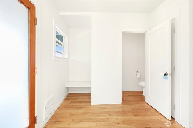 Photo - 2816 14th Ave W