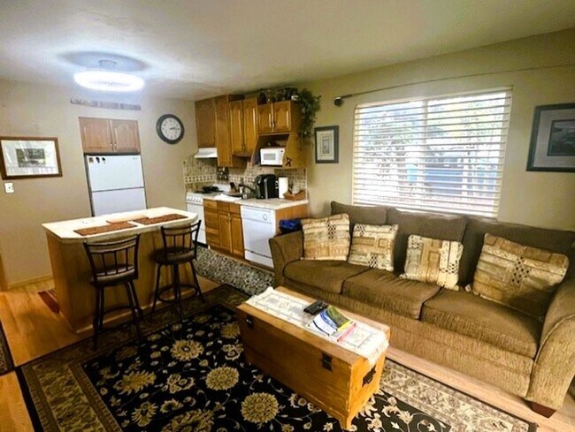 Photo - Winter Seasonal Rental- Summit Yacht Club 07 Unit 07