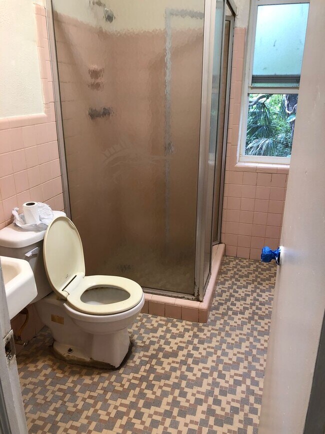 Photo - 1114 W Las Olas Blvd Unidad C