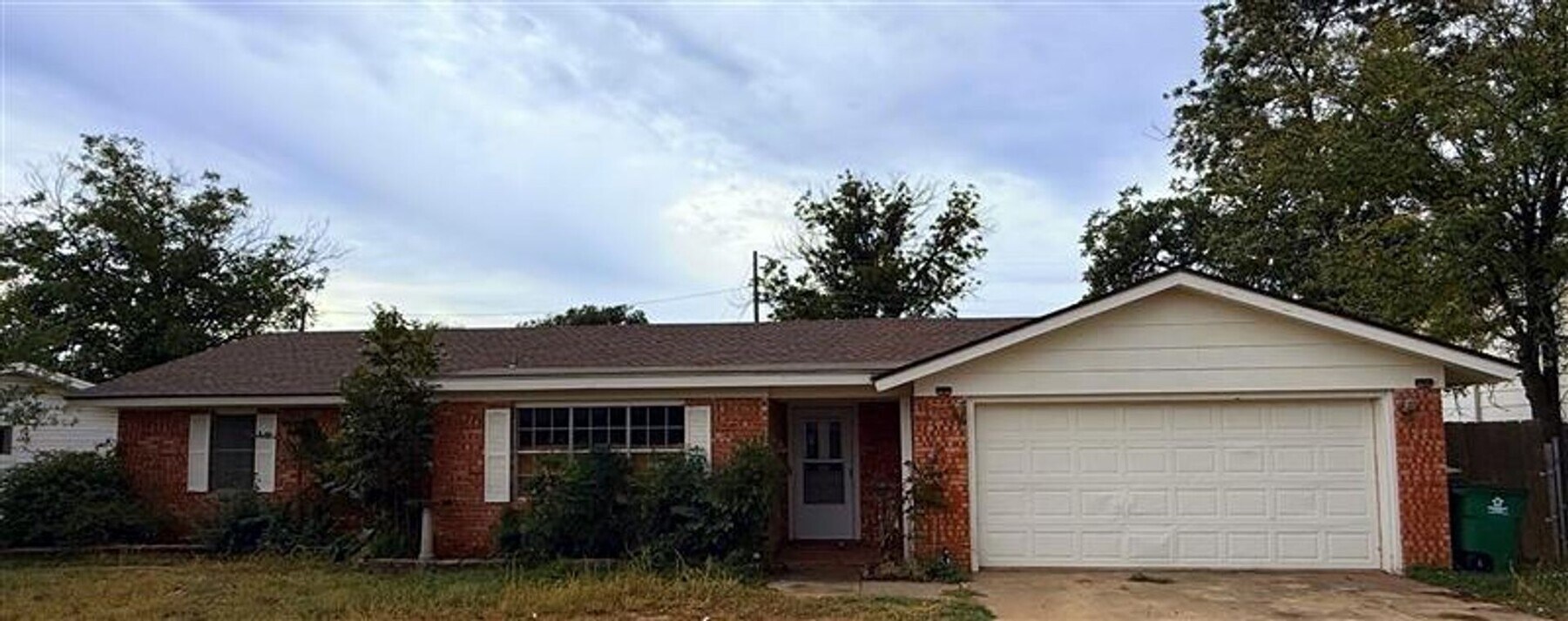 Renovated 3 bedroom, 2 bath home in Colleg... - Renovated 3 bedroom, 2 bath home in Colleg...