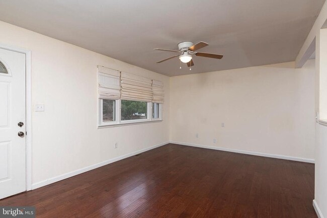 Photo - 8306 Aletta Pl