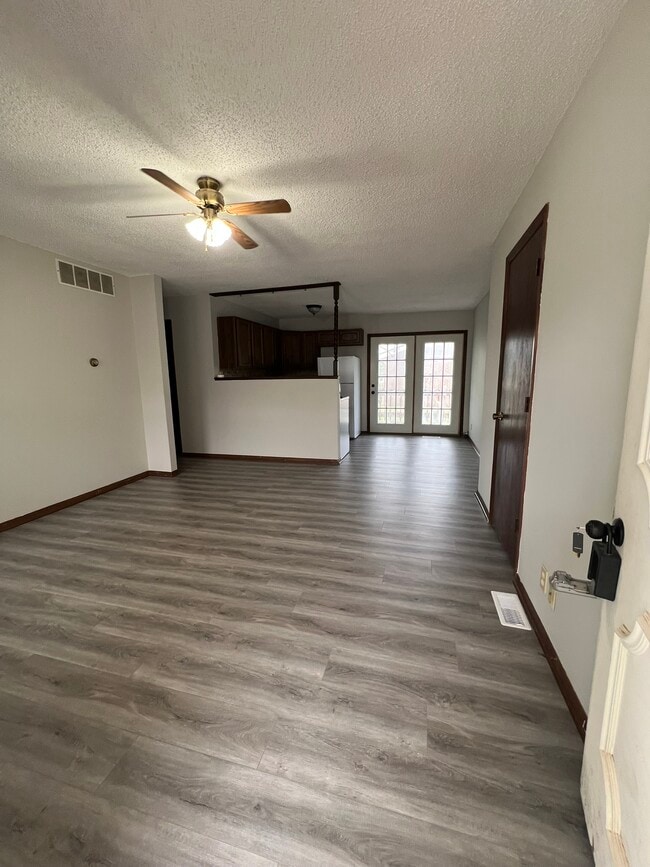 105 N 3rd St Unit 1