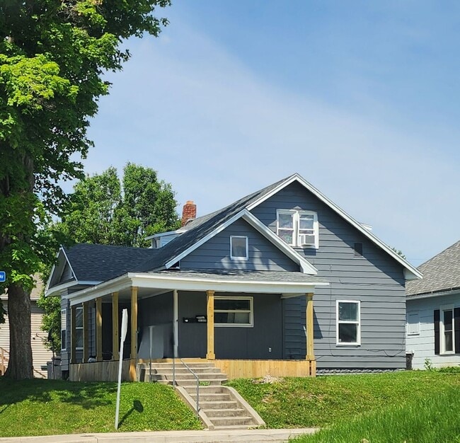 1101 N Indiana Ave Unit 1101-01 North Indiana Avenue