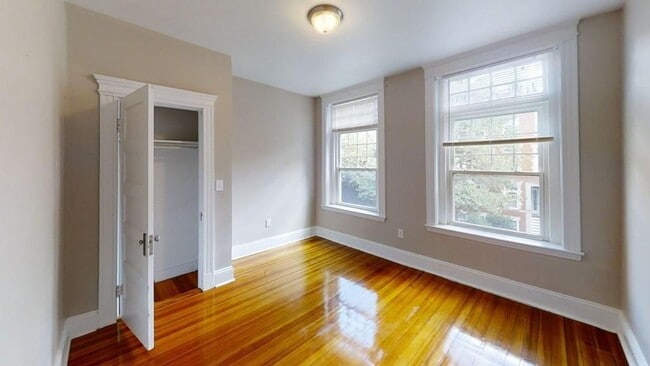 Photo - 4 BED PENTHOUSE IN BROOKLINE!!!!!